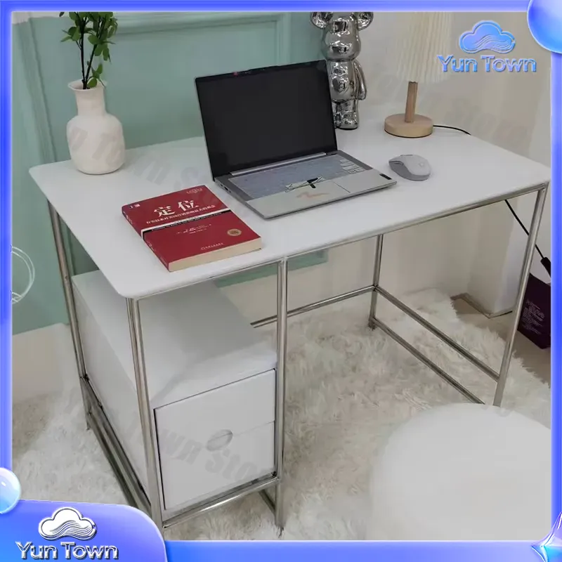 Einfacher cremefarbener Comput – Home Office Ikea Bewertung und Preis